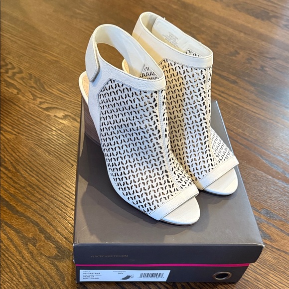 Vince Camuto Dastana White Cutout Peep-Toe Heels - Picture 1 of 6